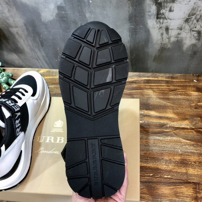 bur*berry sneakers