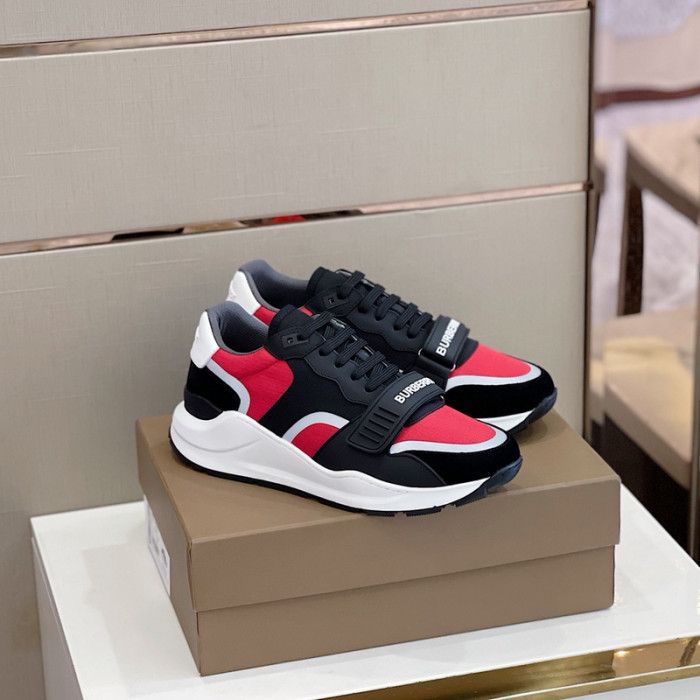bur*berry sneakers