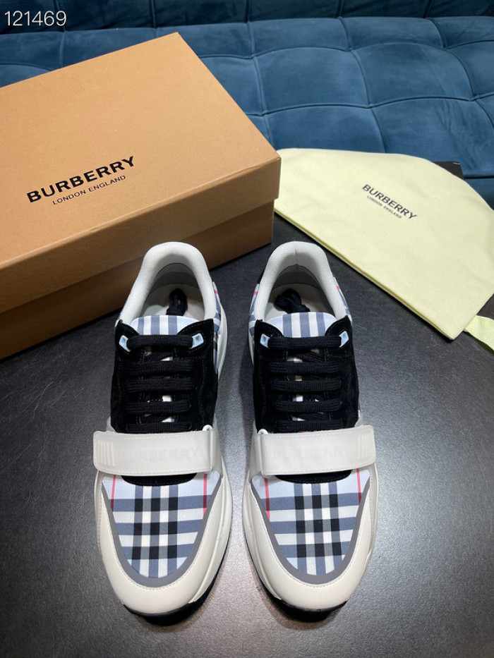 bur*berry sneakers