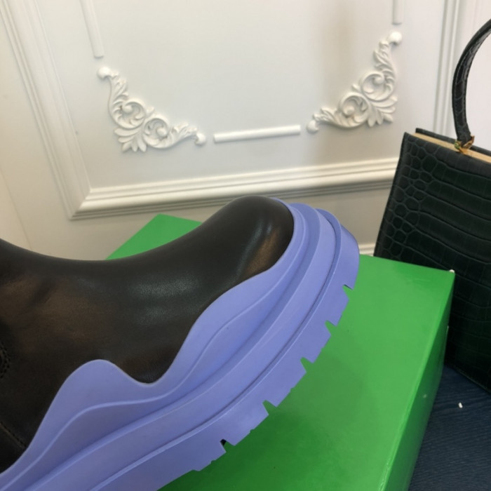 botteg*Ve*ne*ta tire