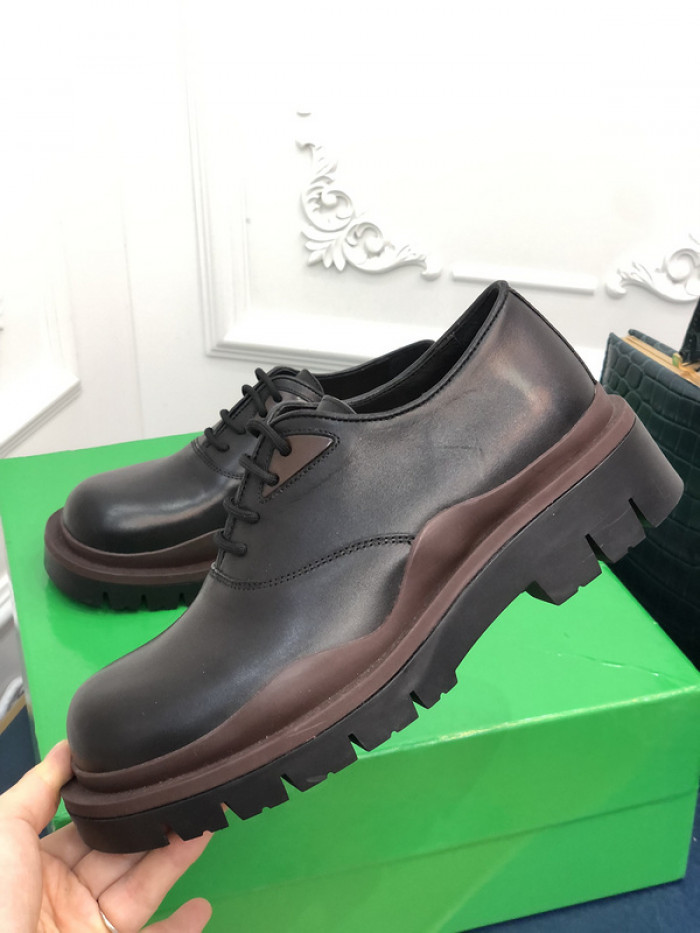 botteg*Ve*ne*ta tire