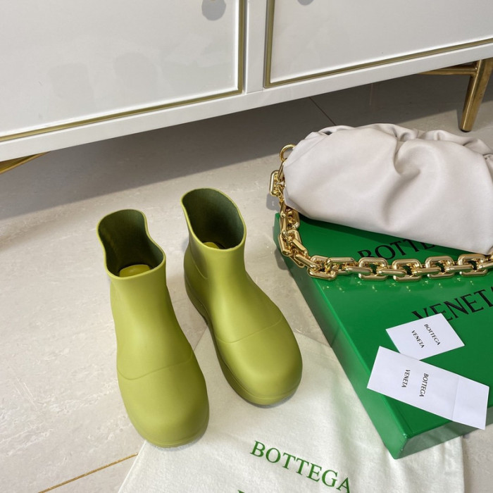 botteg*Ve*ne*ta puddle ankle boot