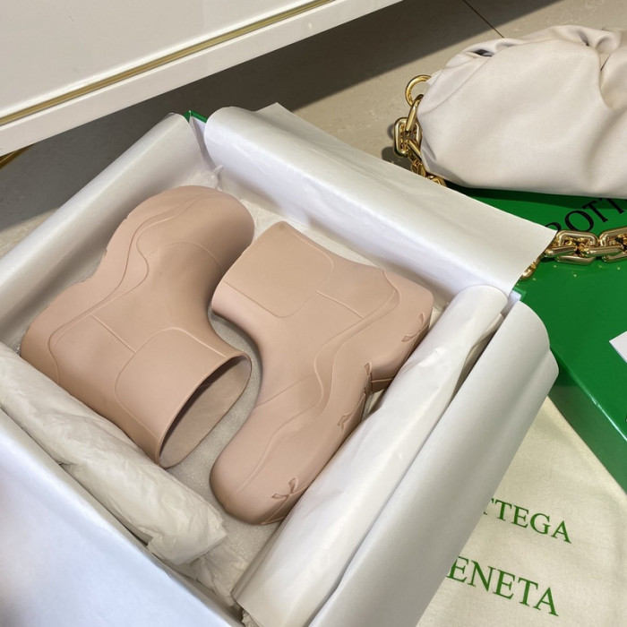 botteg*Ve*ne*ta puddle ankle boot