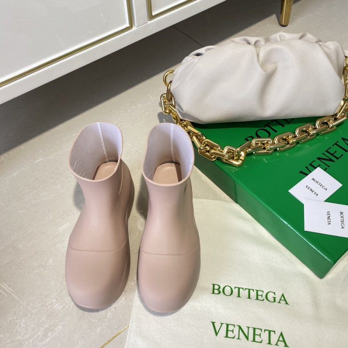 botteg*Ve*ne*ta puddle ankle boot