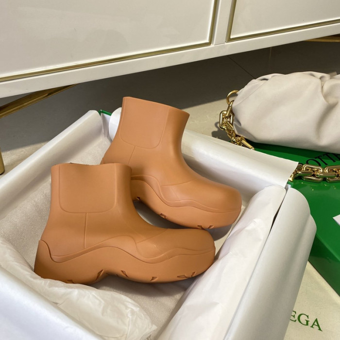 botteg*Ve*ne*ta puddle ankle boot