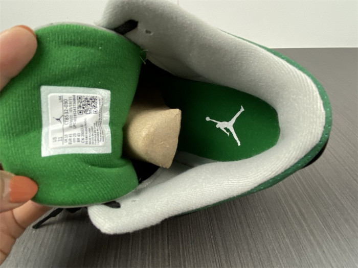 air jordan 3 retro pine green ct8532-030