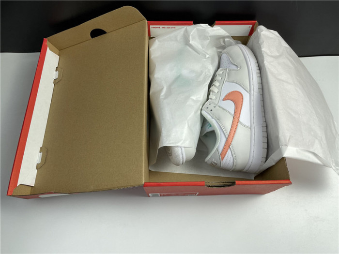 nike dunk low tropical twist (gs) cw1590-101