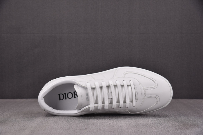 D1OR B01 Sneakers