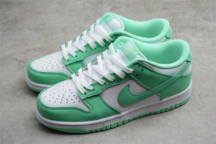 nike dunk low green glow dd1503-105