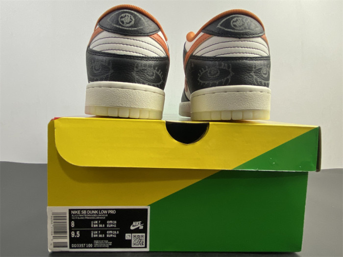 nike dunk low prm “halloween” dd3357-100