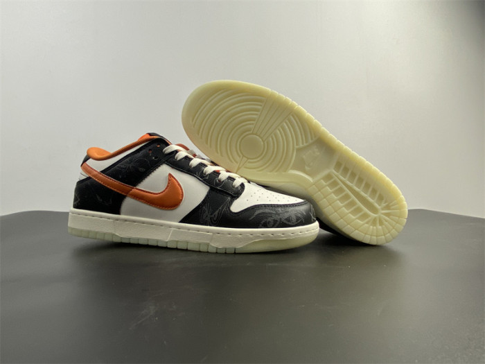 nike dunk low prm “halloween” dd3357-100