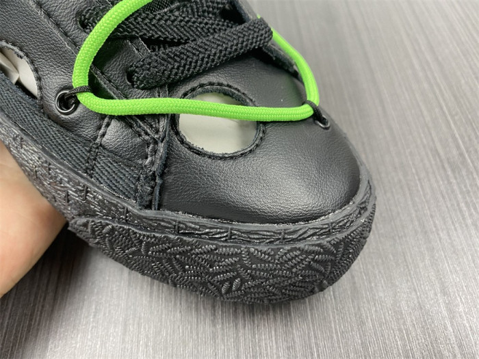 of x nike blazer low black/black-green dh7863-001