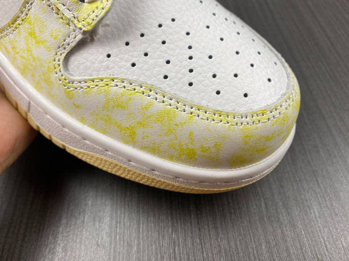 nike dunk low yellow strike (w) dm9467-700