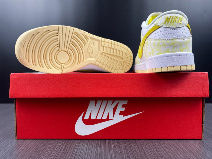 nike dunk low yellow strike (w) dm9467-700