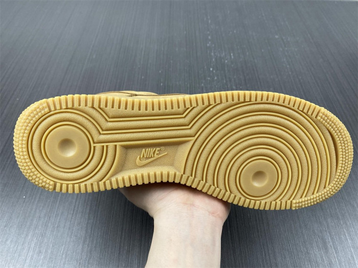 nike air force 1 low sp S*p reme wheat dn1555-200