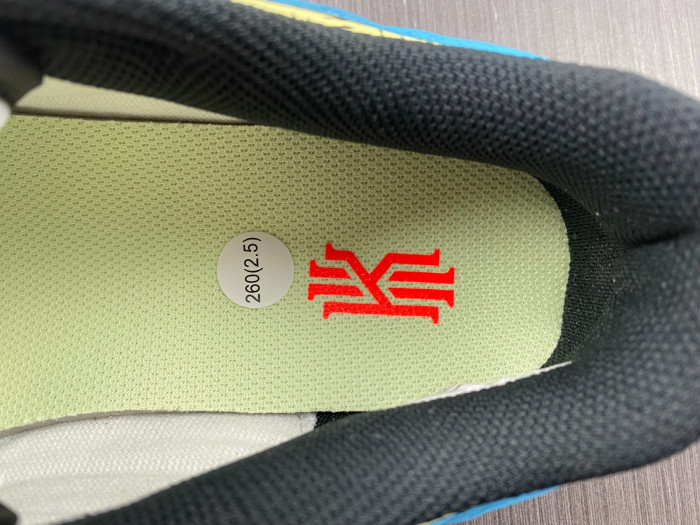 nike dunk low kyrie irving baltic blue (gs) dn4179-400