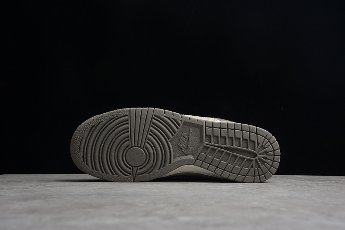 nike dunk low size? dark driftwood do6712-200