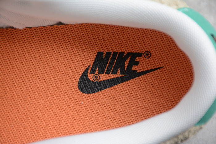 nike dunk low size? dark driftwood do6712-200