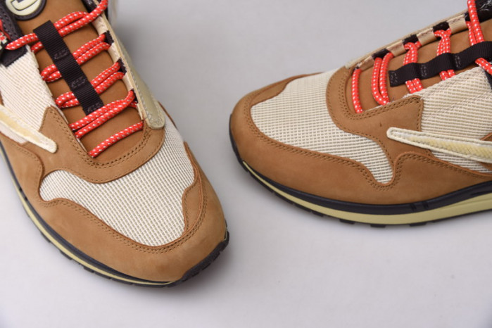 travis scott x nike air max 1 wheat do9392-701