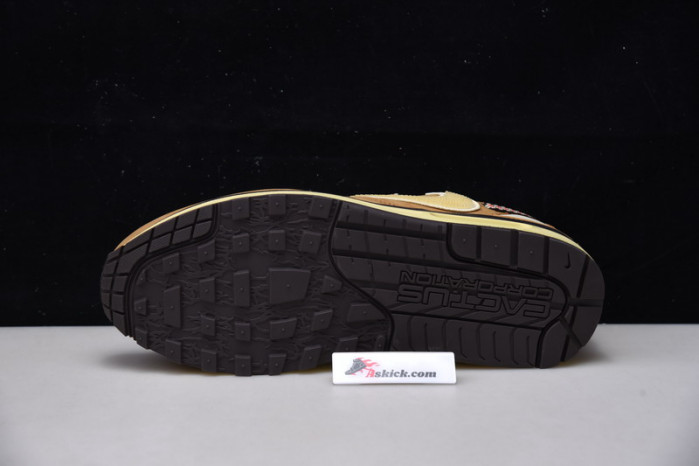 travis scott x nike air max 1 wheat do9392-701