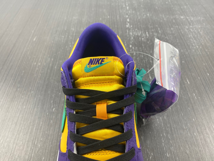 nike dunk low lx lisa leslie do9581-500