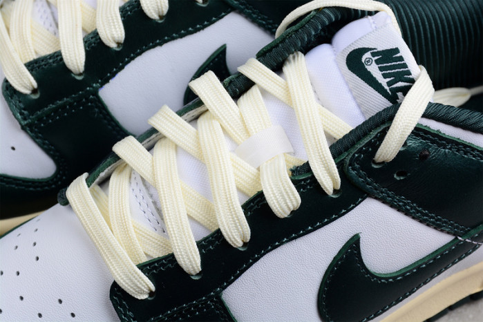 nike dunk low vintage green (w) dq8580-100