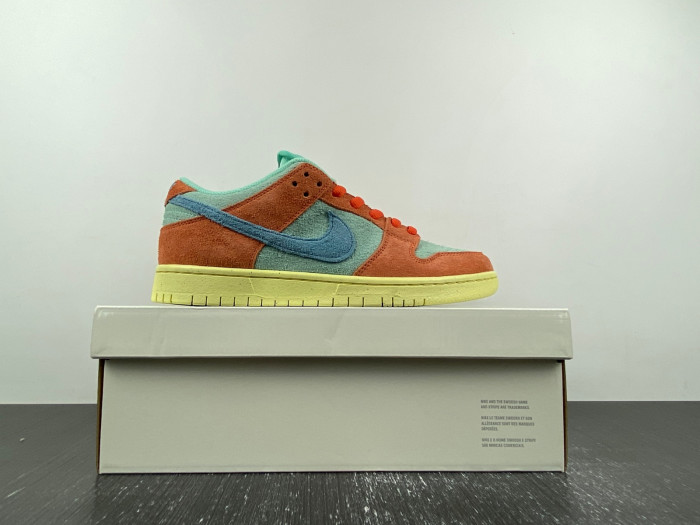 nike sb dunk low “noise aqua”dv5429-800