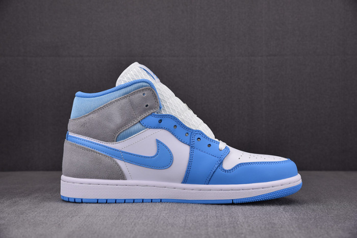 air jordan 1 mid “university blue” dx9276-100