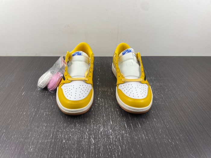 Travis Scott x Air Jordan 1 Low OG TSDZ4137-700