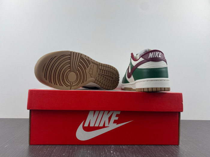 nike dunk low “gorge green” fb7160-161