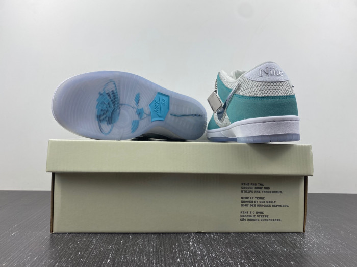 nike sb dunk low april skateboards fd2562-400