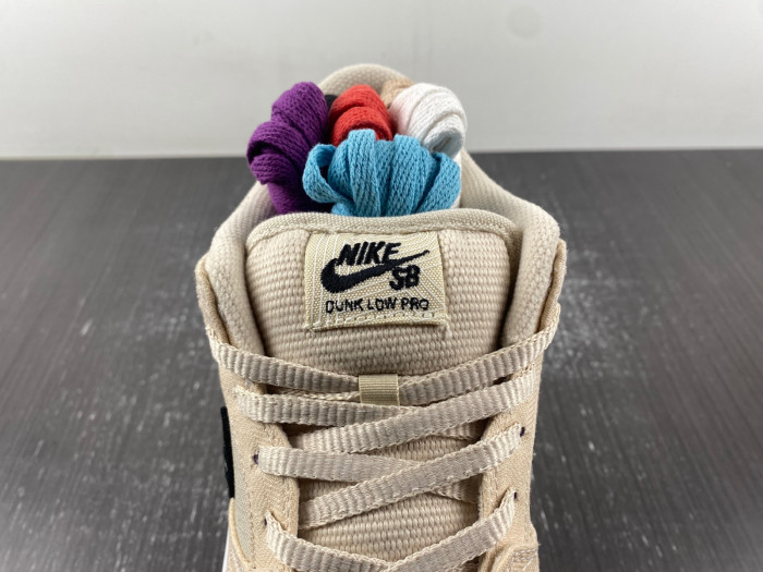 nike sb dunk low albino & preto fd2627-200