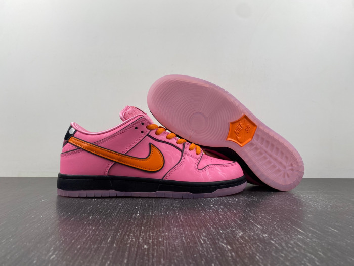 the powerpuff girls x nike sb dunk low “blossom” fd2631-600