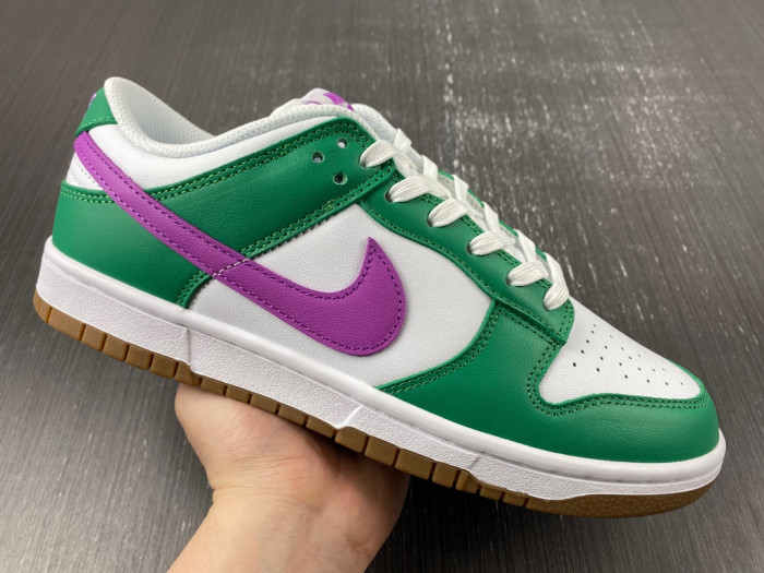 nike dunk low white stadium green fuchsia fd9922-151