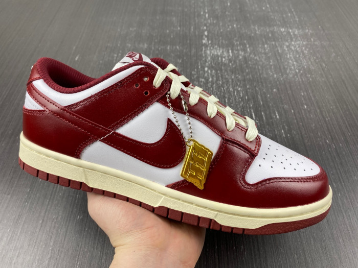 nike dunk low prm vintage team red fj4555-100