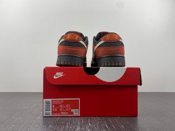 nike dunk low red panda fv0305-200