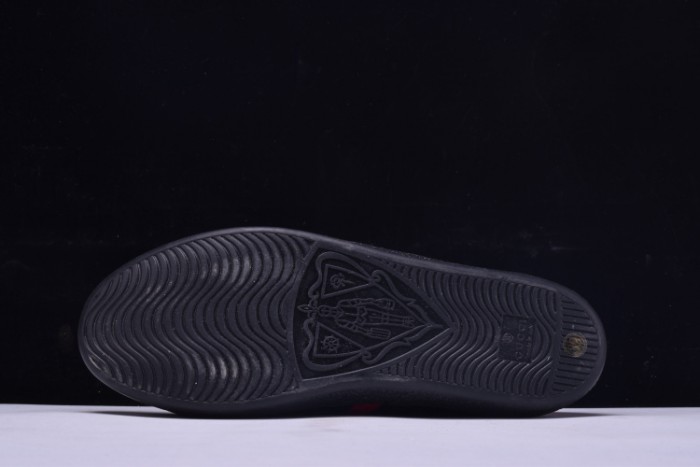 gu ace embroidered low-top sneaker black with bee mens 431942-a38g0