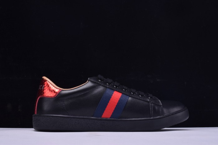 gu ace embroidered low-top sneaker black with bee mens 431942-a38g0