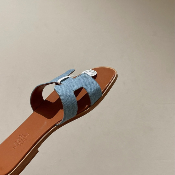 H**mes sandal