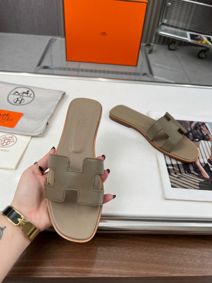 Hermes Sandals