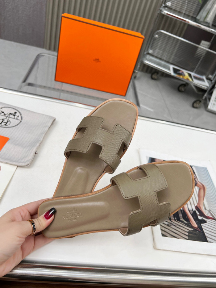 Hermes Sandals