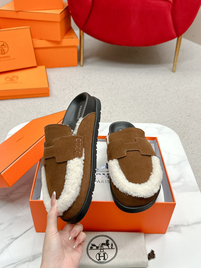 Hermes Sandals