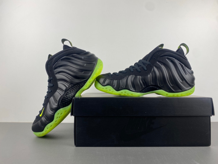 Nike Air Foamposite One HF2902-001