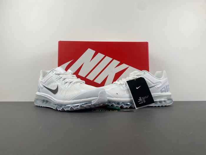 Nike Air Max 2013 White Metallic Slver HF4884-100