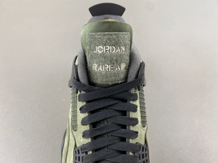 Undefeated x Air Jordan 4 OG IB1519-200