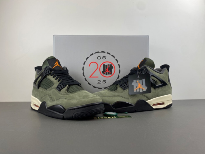 Undefeated x Air Jordan 4 OG IB1519-200