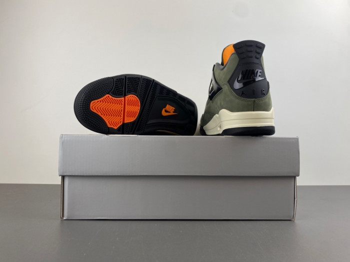 Undefeated x Air Jordan 4 OG IB1519-200