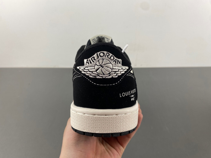 Travis Scott x Air Jordan 1 Low LX1988-200