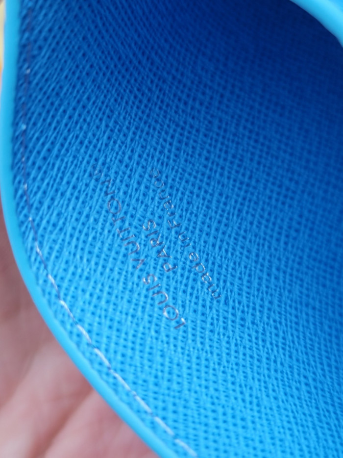 LIVV Card Holder-11*7*1.5cm