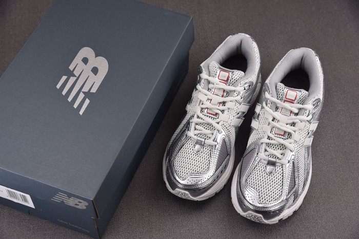 New Balance 1906R Urbancore Silver M1906RCB